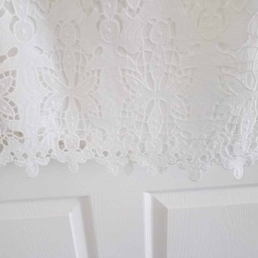 White Floral Print Cutout Pencil Skirt - Picture 3 of 9
